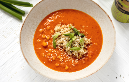 Fitnes recept: Čičerikina curry juha s kokosovim mlekom in kvinojo