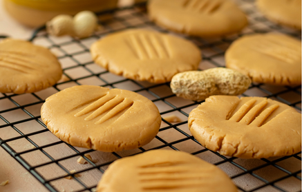 Fitnes recept: Piškoti z arašidovim maslom brez peke